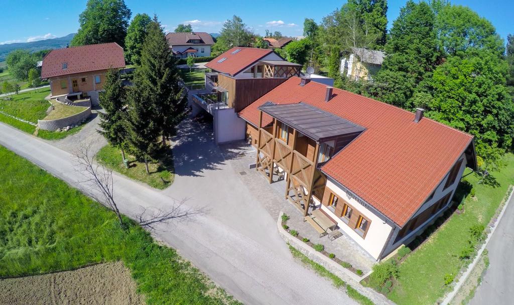 Apartments Maleric With Indoor Pool And Wellness Dragatus Exterior photo